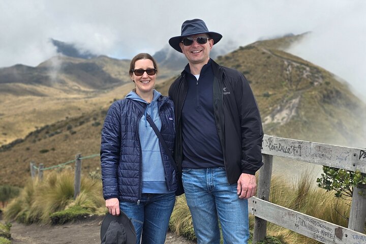Private and Personalized City Tour of Quito Teleferico and Middle of the World