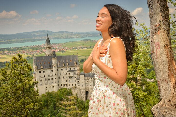 Private Photo Session outside Neuschwanstein Castle