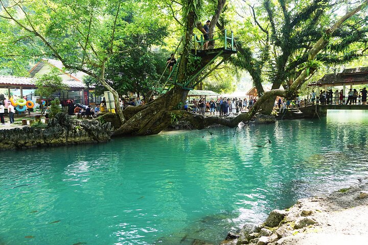 Private Day Trip Vientiane to Vang Vieng