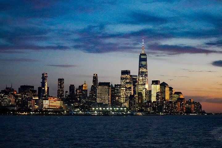 New York City 90-Minute Cruise: Lady Liberty, Bridges and Skyline
