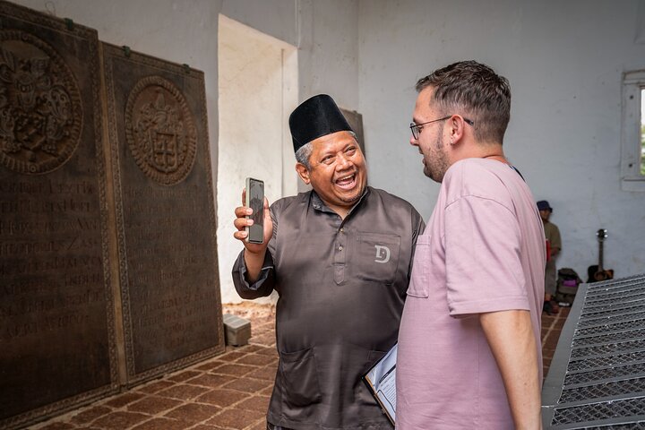 Kuala Lumpur Malacca River Cruise and Historical Tour with Lunch