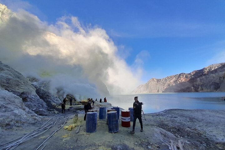 From Surabaya/Malang 3D2N Tumpak Sewu, Bromo, Ijen Drop Bali