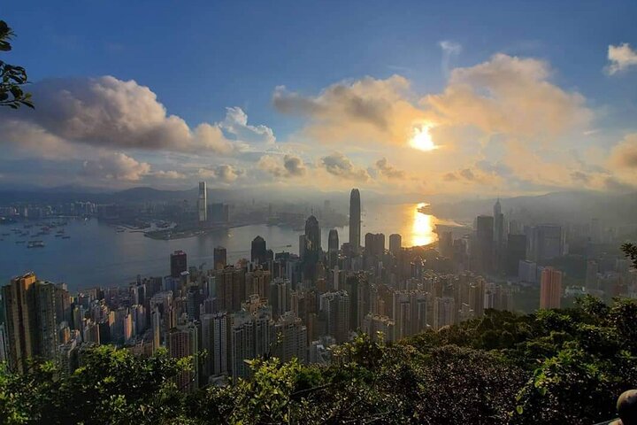 Hong Kong|Private Sightseeing Tour with Local Driver-Guide