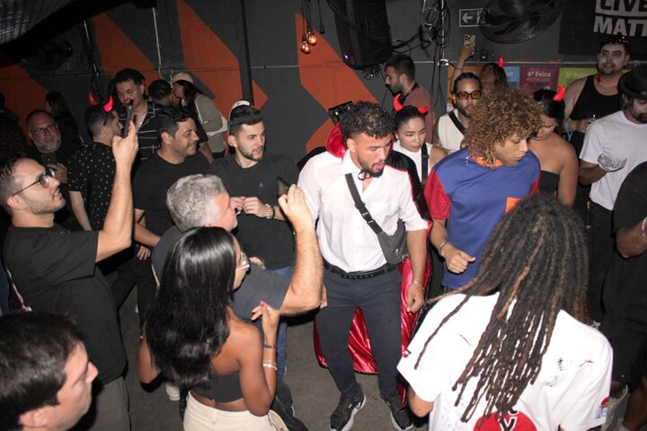 Night Walking Tour through the Bars of São Paulo
