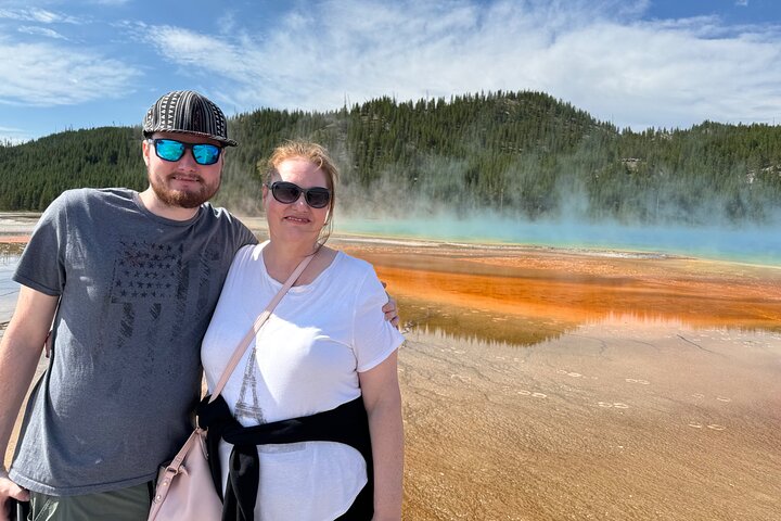 Half Day Yellowstone “Hot Spots” Deals From West Yellowstone