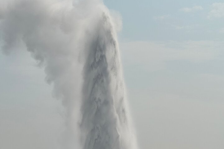Half Day Yellowstone “Hot Spots” Deals From West Yellowstone
