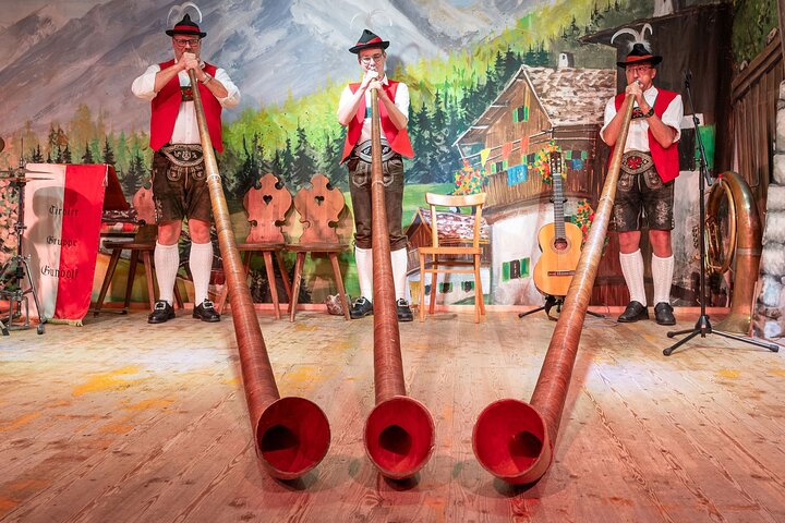 Tyrolean Folk Show Ticket in Innsbruck