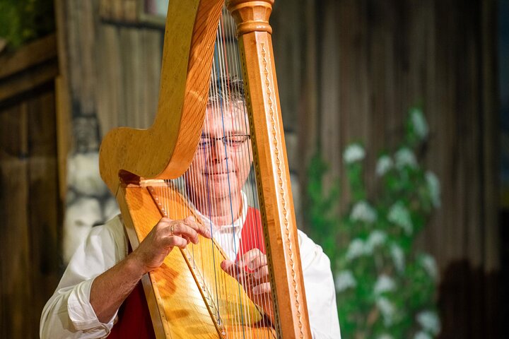 Tyrolean Folk Show Ticket in Innsbruck