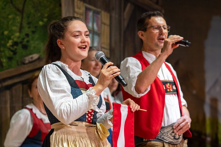 Tyrolean Folk Show Ticket in Innsbruck