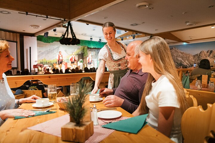 Tyrolean Folk Show Ticket in Innsbruck