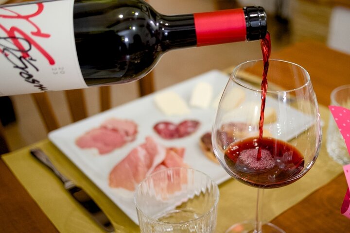 Wine & Local Flavors Tour with Tasting at Cantina D’Erasmo
