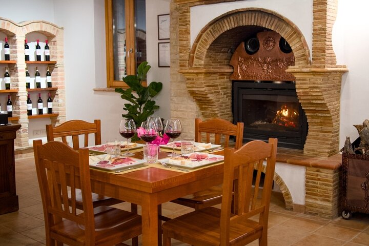 Wine & Local Flavors Tour with Tasting at Cantina D’Erasmo