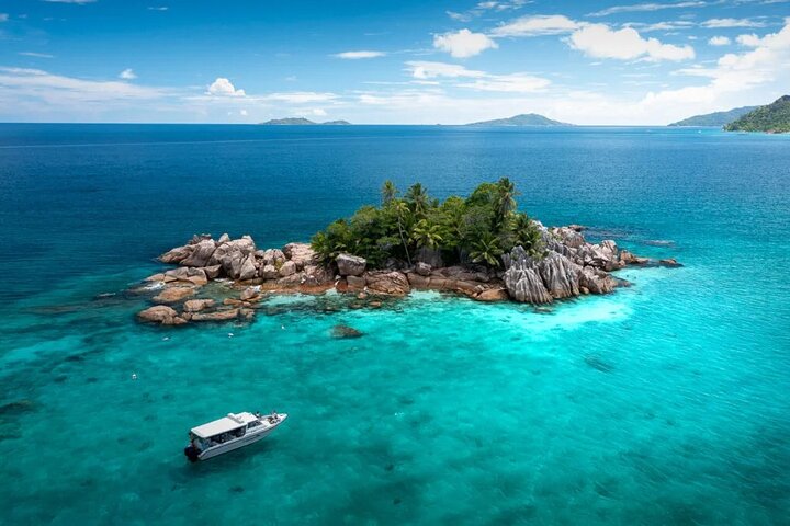 Half day Curieuse and St Pierre island Seychelles