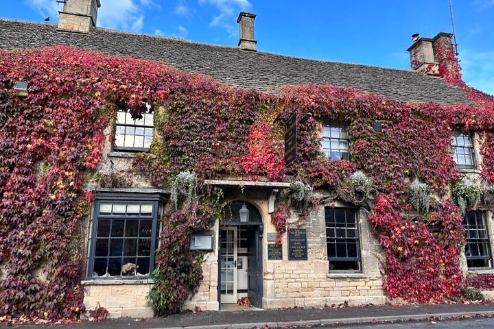 Private Cotswolds Day Tour: Small-Group Luxury in a Mercedes