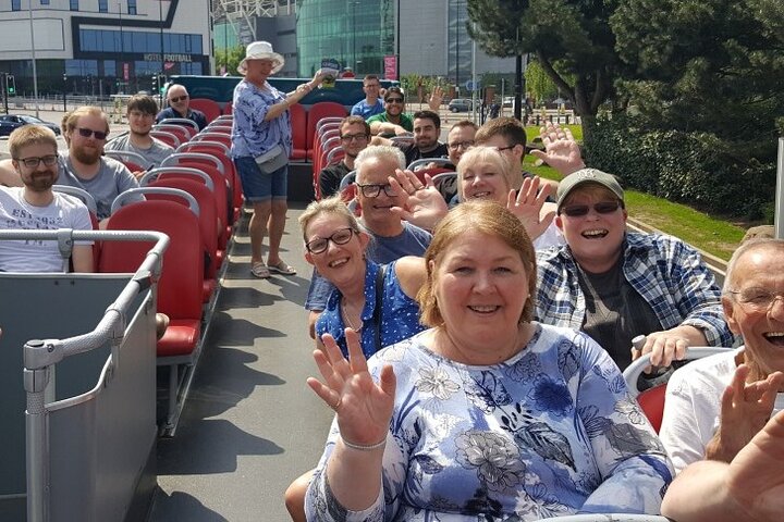 Manchester: Sightseeing Open-Top Bus Tour