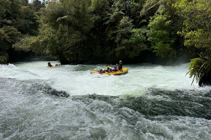 2 Days Private Tour in Tauranga, Rotorua, Taupo from Hamilton