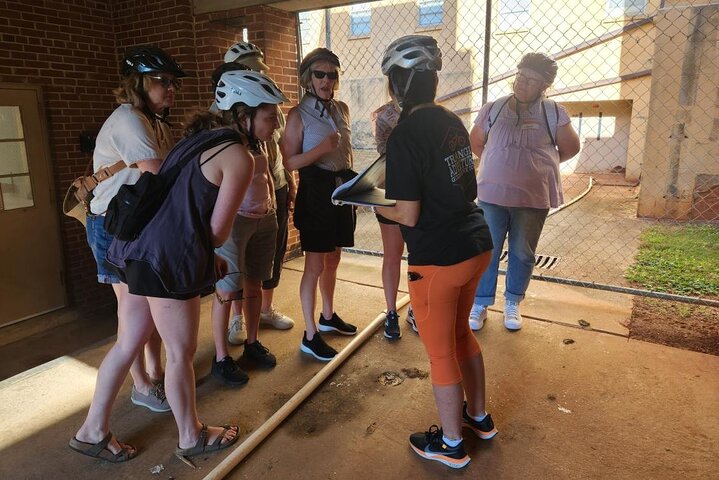 Raleigh Guided E-bike Tour: Ghosts, Mystery, Creepy History