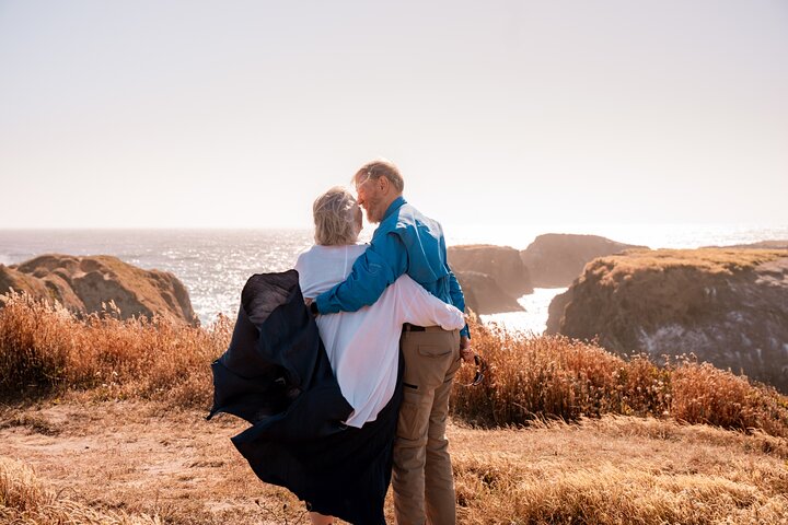 Private Vacation Photoshoot with Photographer in Mendocino