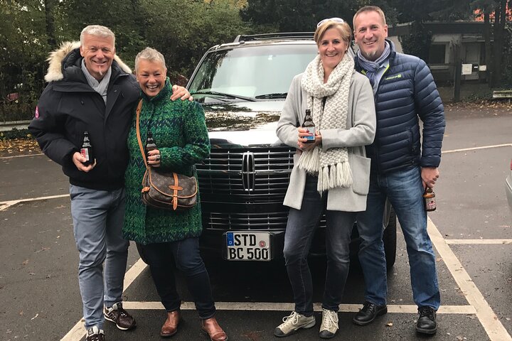 Your private 3-hour Hamburg driving tour with a former policeman
