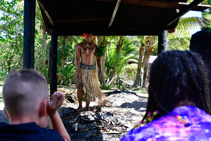 Full Day Cultural Island Tour with Lunch & Cruise