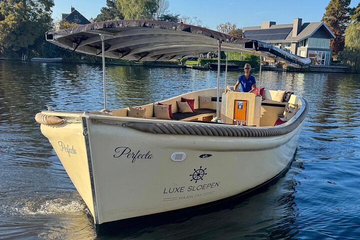 Haarlem Open-Boat Canal Cruise with Live Guide (Electric Boat)