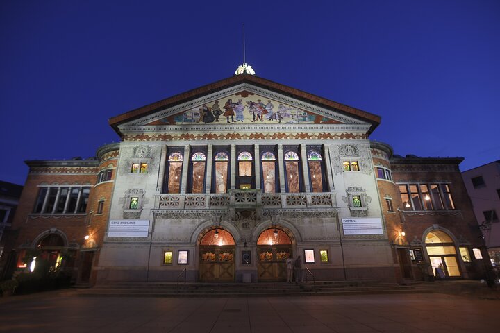Aarhus Walking Tour: From Viking Village to Metropolis