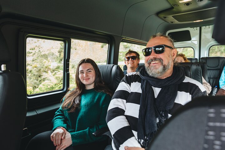 Seal Coast Safari - Exclusive access to Wellington's secret coast