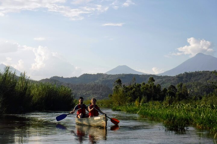 Half-Day Mukungwa River Canoe Trip from Musanze