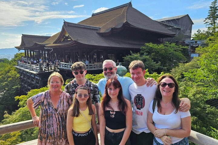 KYOTO Private Walking Tour – 100% Personalized