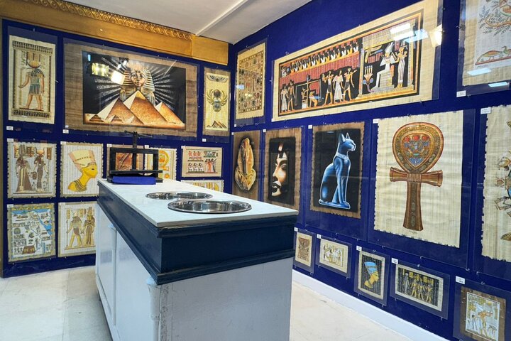 Private Guided Walking Tour in ElMoez Street & Khan Elkhalili.