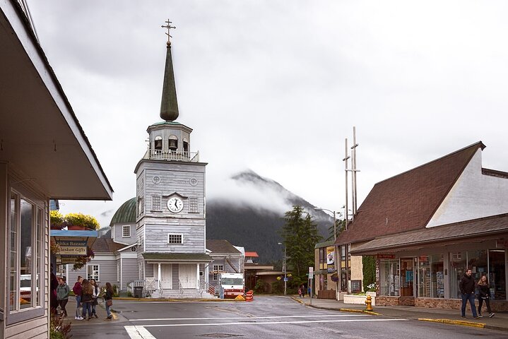 Small-Group Scenic Tour | SITKA SIGHTSEEING