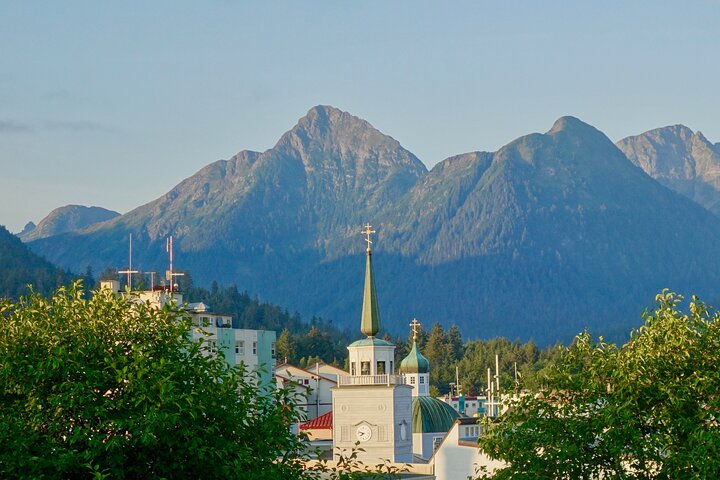Small-Group Scenic Tour | SITKA SIGHTSEEING