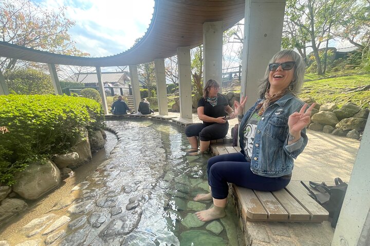 Hot Spring Beppu Onsen with Blue Hell cozy Tour by Car and walk