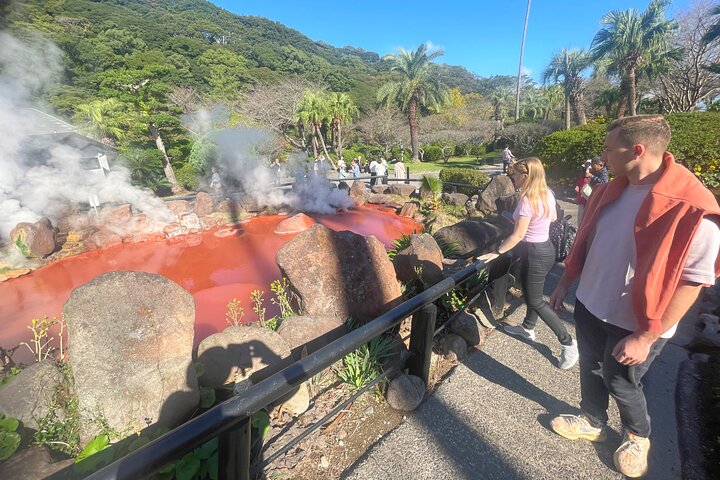 Hot Spring Beppu Onsen with Blue Hell cozy Tour by Car and walk