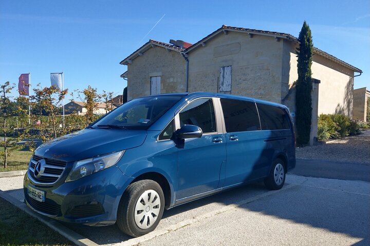 Saint Emilion Day Trip with Sightseeing Tour & Wine Tastings from Bordeaux