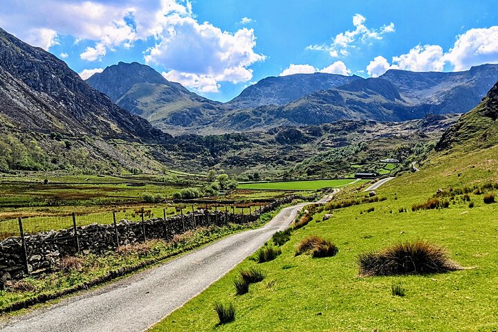 Explore Anglesey and Snowdonia Private Day Tour