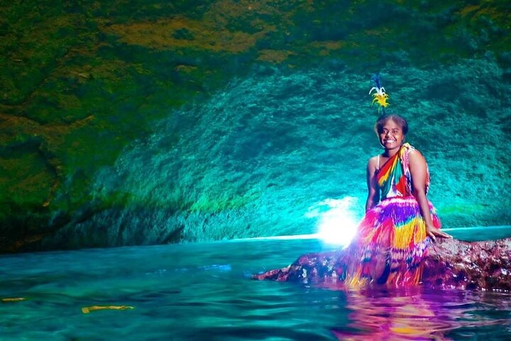 Blue Cave and Yakel Tribe tour