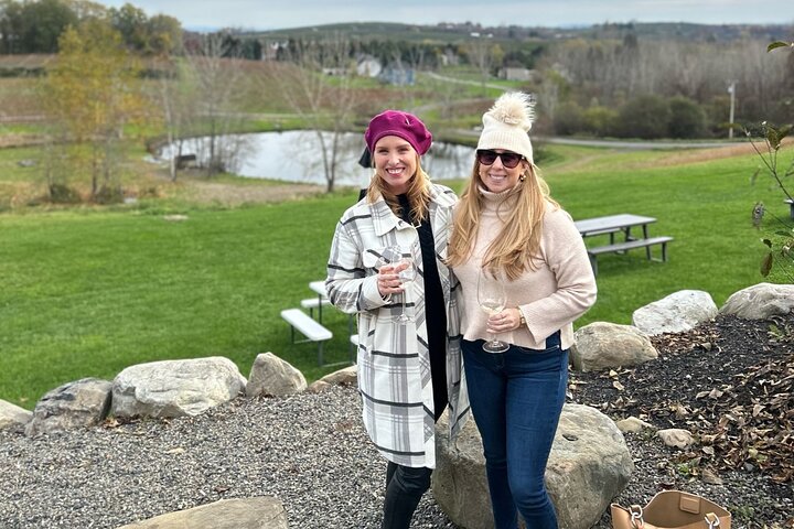 Hudson Valley Wineries- Private Transport- OR brewery/distillery