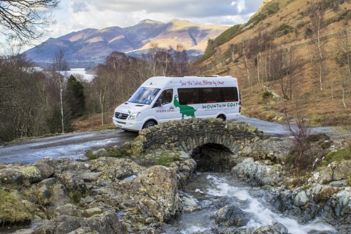 Mountain Goat Full Day Tour: Ten Lakes from Oxenholme
