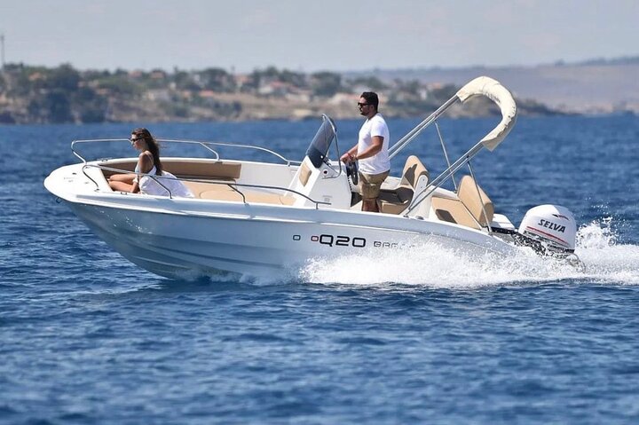 Private Boat Tour of Capri from Sorrento or Positano or Capri
