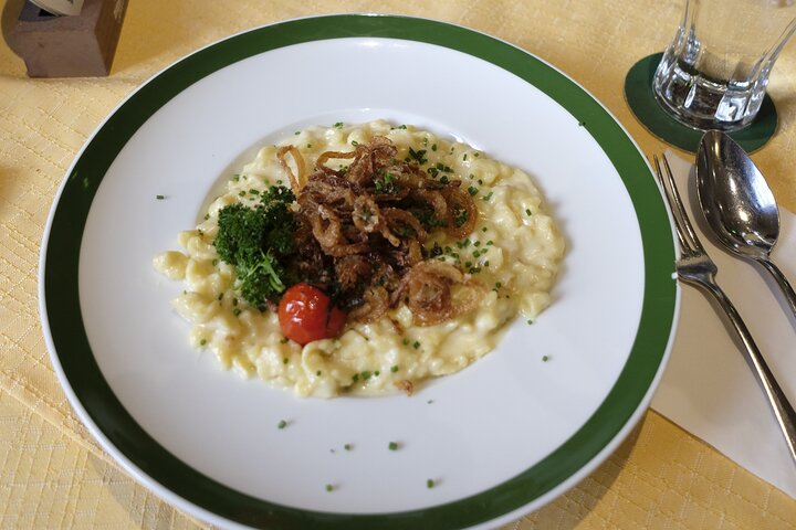 Innsbruck: A Walking Food Tour with Full Meal by Do Eat Better