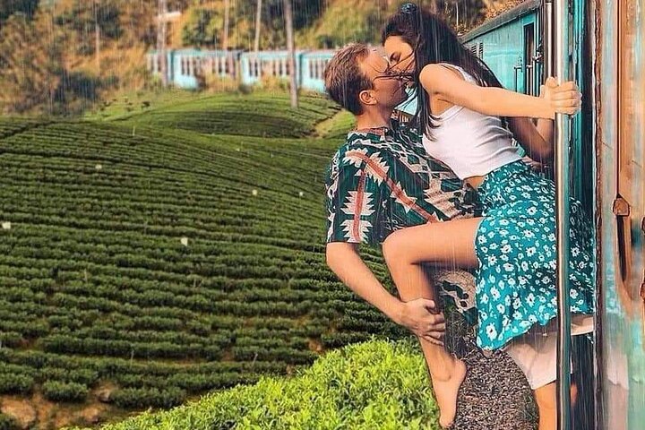 Sigiriya, Kandy to Ella TRain Ride plus Up Country TEA[B&B Basis]