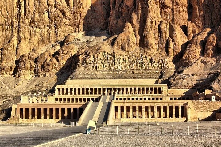 Private Day Tour to Luxor from Marsa Alam