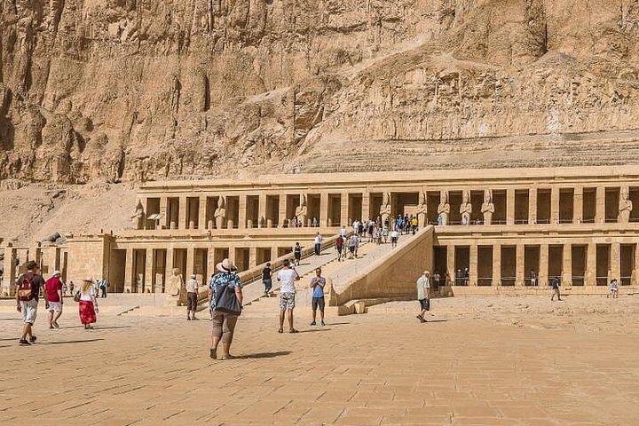 Private Day Tour to Luxor from Marsa Alam