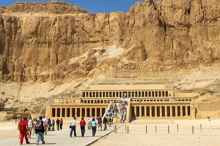 Private Day Tour to Luxor from Marsa Alam