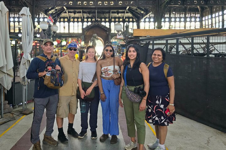 6 Hour Tour of Culture, History and Flavors from Santiago