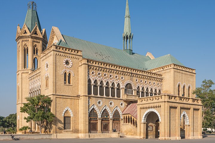 Full Day Private Karachi City Tour (History and Culture)