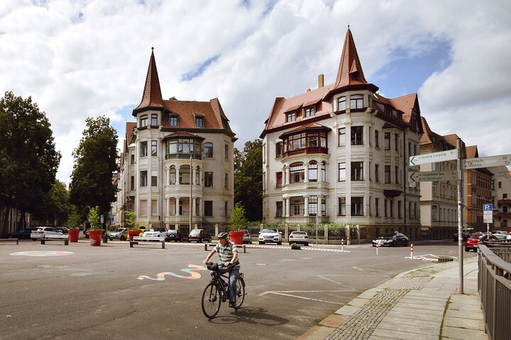 Leipzig exclusive : Guided bike tour for a private group