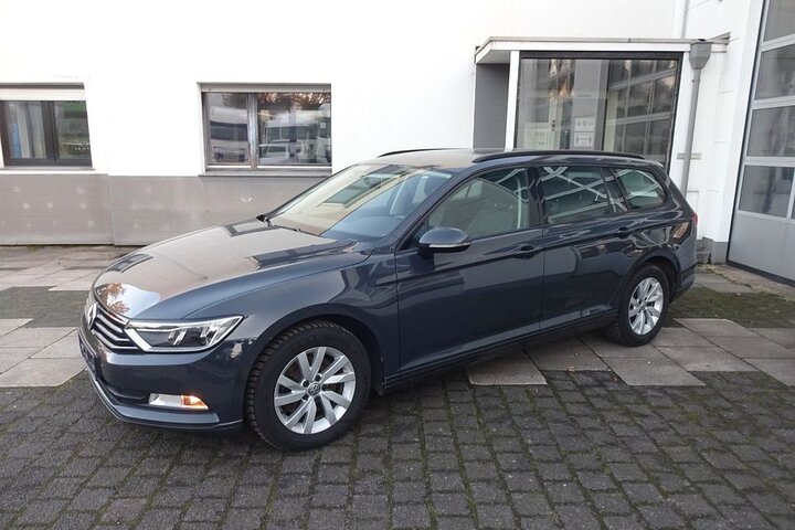 PrivaeTransfer from Vienna to Salzburg with sightseeing stop