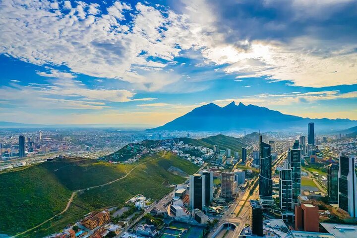 Monterrey: MTY Airport Private Transfer to/from City Center